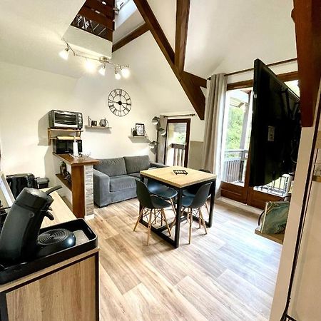 Duplex Du Pailhet, T3 Neuf, Vue Montagne, Parking, Navette Et 2 Velos A Disposition Gratuitement Bagneres-de-Luchon Bagian luar foto